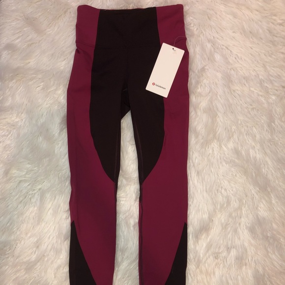 Lululemon legging - Picture 2 of 7